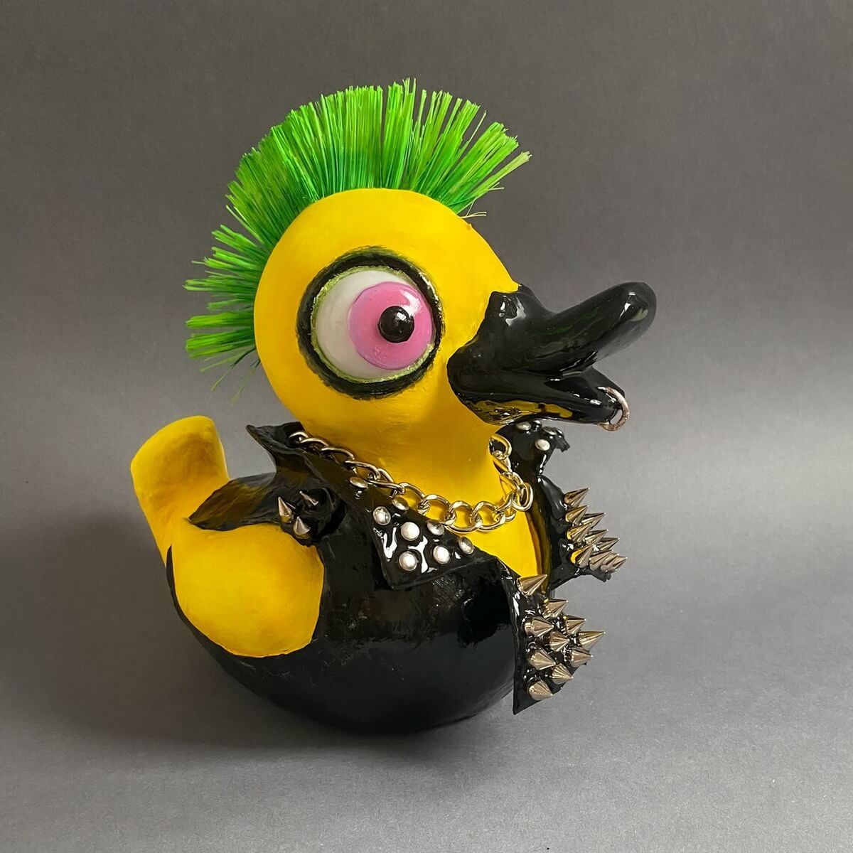 Punk Duck – Papier-Mâché with Moving Eyes 🦆🤘