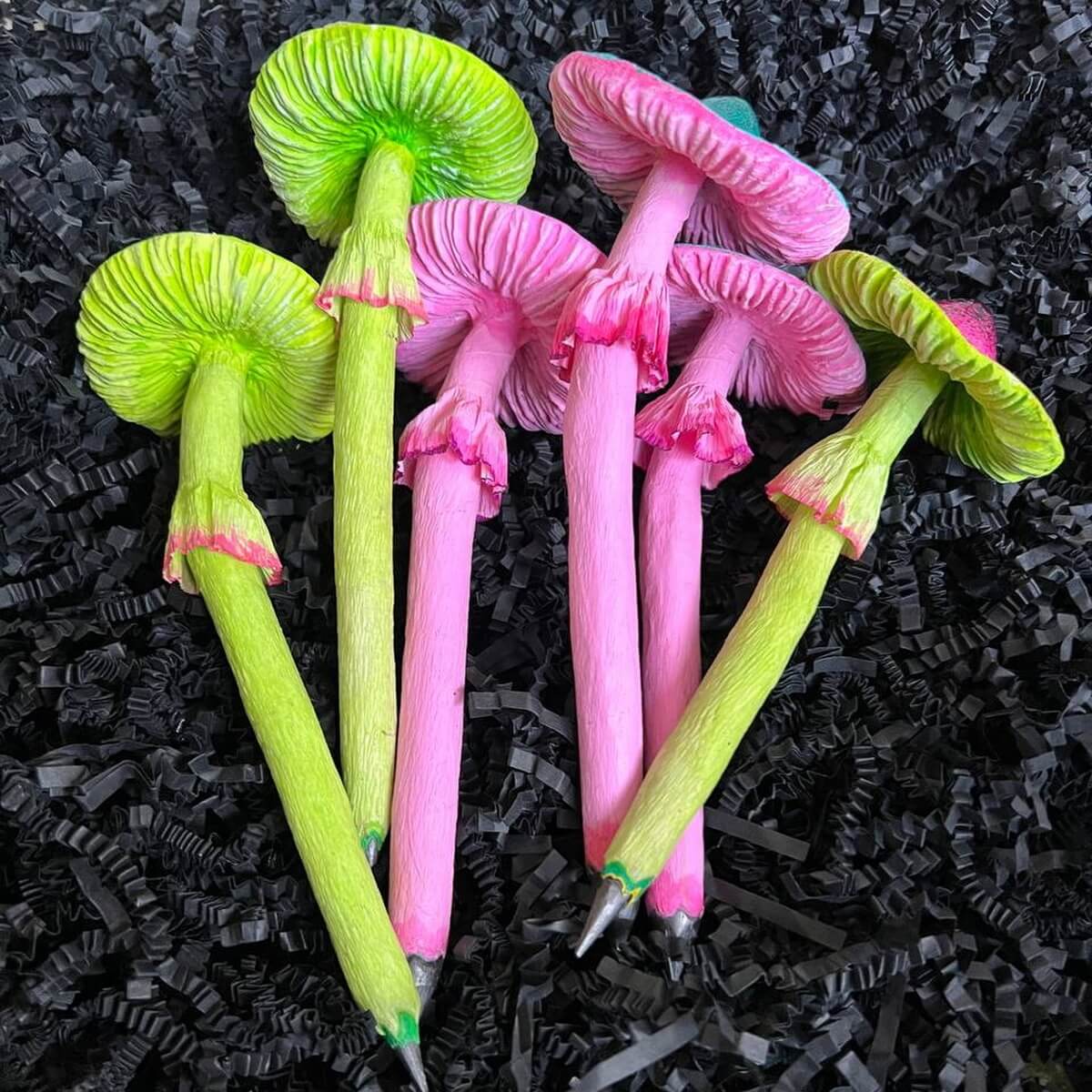 Mushroom Toadstool Pencil pink, turquoise (different color, shape and set)