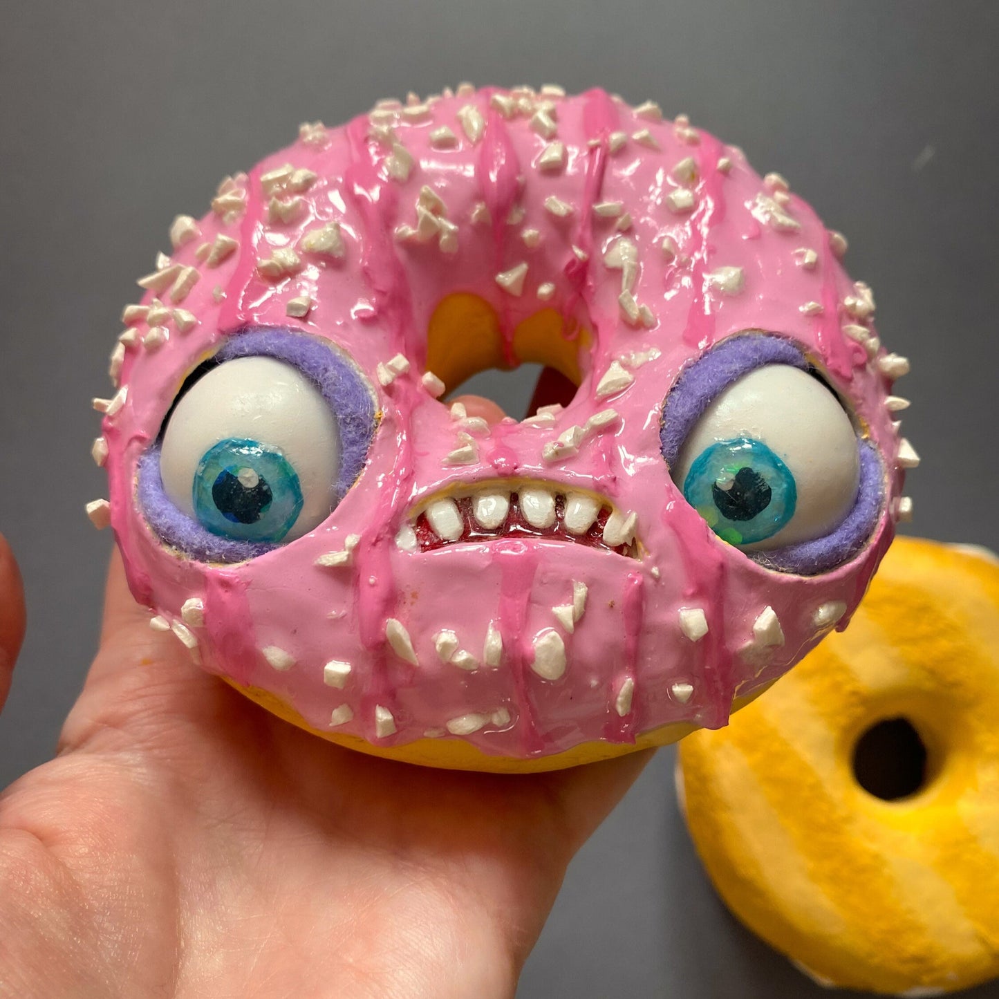 The Complete Step-by-Step DIY Guide: "Create Funny Papier-Mâché Donuts with Expressive Faces"